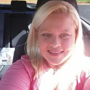 Meet your Posher, Vikki